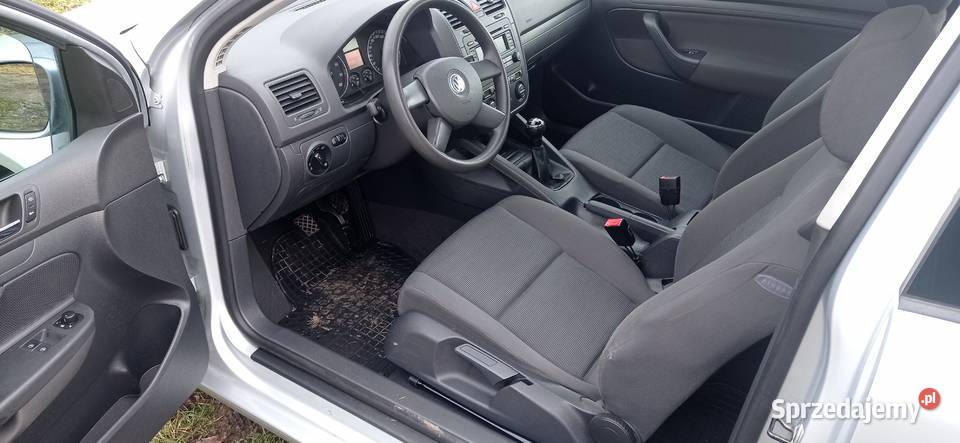Volkswagen Golf 5 w stanie manualna Nysa