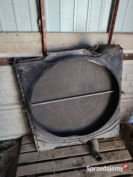 Chłodnica Volvo fh13