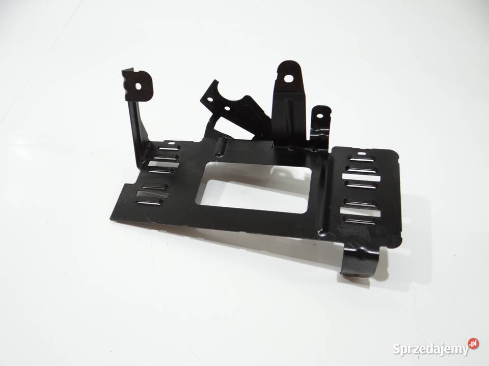 UCHWYT MOCOWANIE WZMACNIACZA BMW E60 9135720 Strzyżewice