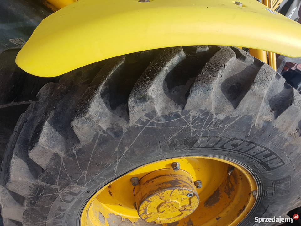 Koparkoładowarka JCB 4CX