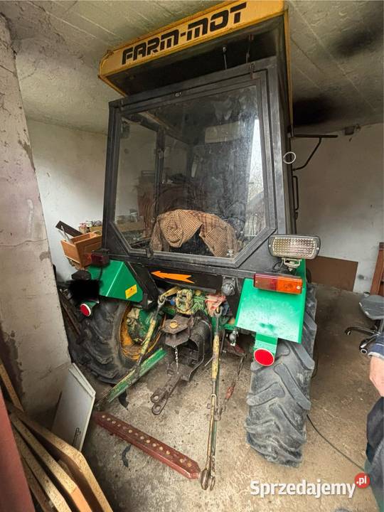 Farm mot 250d c330 zarejestrowany Napęd 2x4 śląskie Niegowa