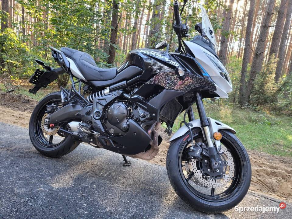 Kawasaki versus 2021r nieuszkodzony