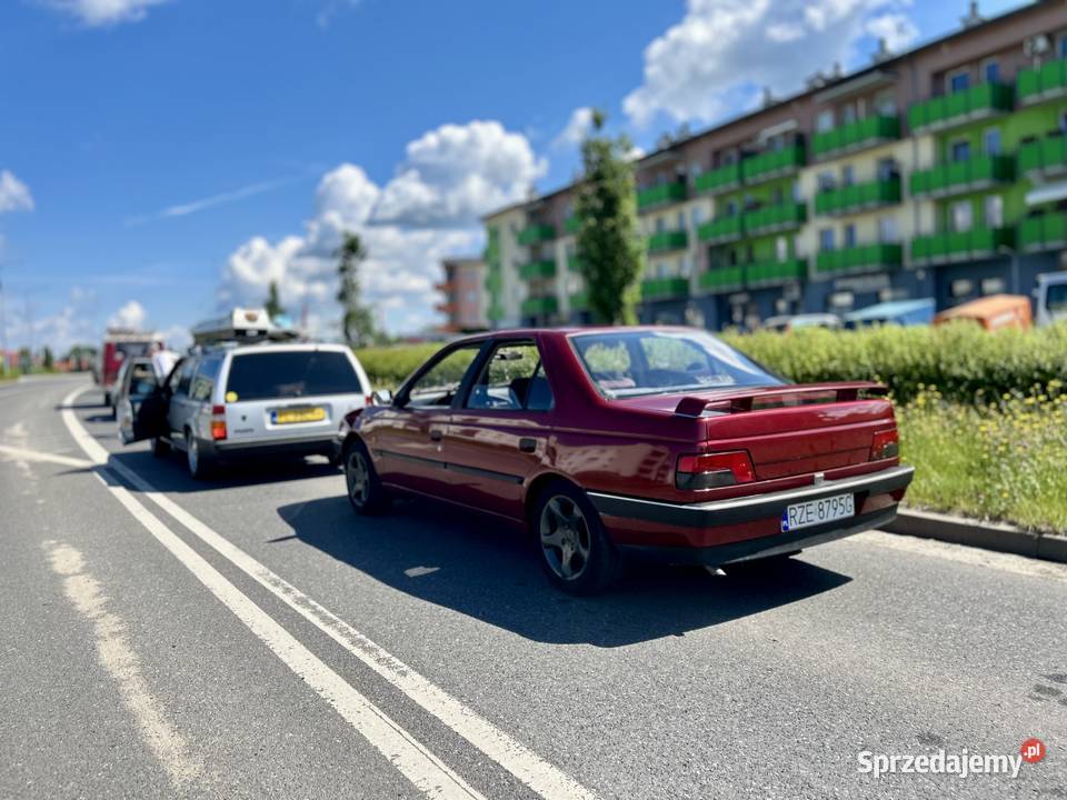 Peugeot 405 16 benzyna 1 Właściciel 60 Przebiegu 1600cm3 Rzeszów