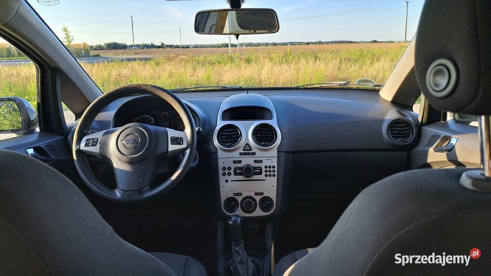 Opel Corsa D 12 Benzyna 80 5 Drzwi Zadbany