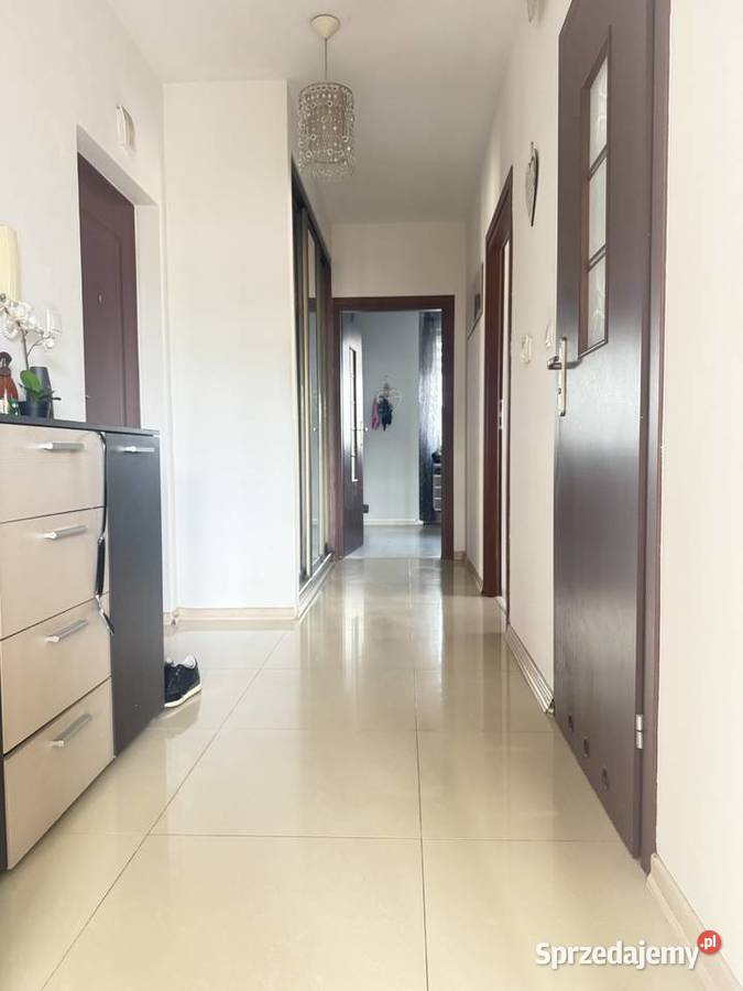 Sprzedam mieszkanie 3 pokoje balkon 60m2 Marki