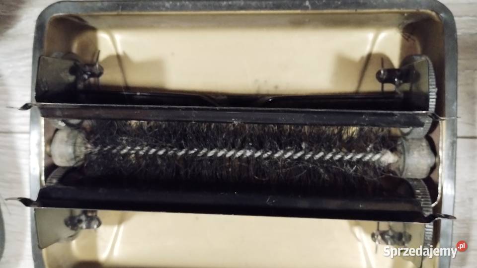 szczotka ręczna stara Kasia do odkurzania Poznań sprzedam