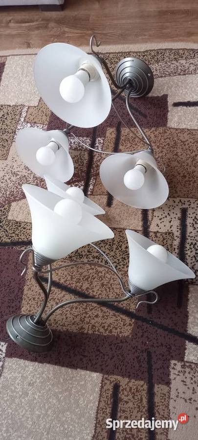 Lampa sufitowa 3 klosze
