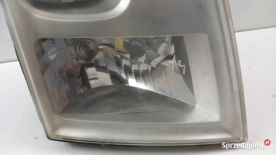 FORD TRANSIT MK7 LAMPA PRZÓD PRAWA Lampy przednie Zbierkowo