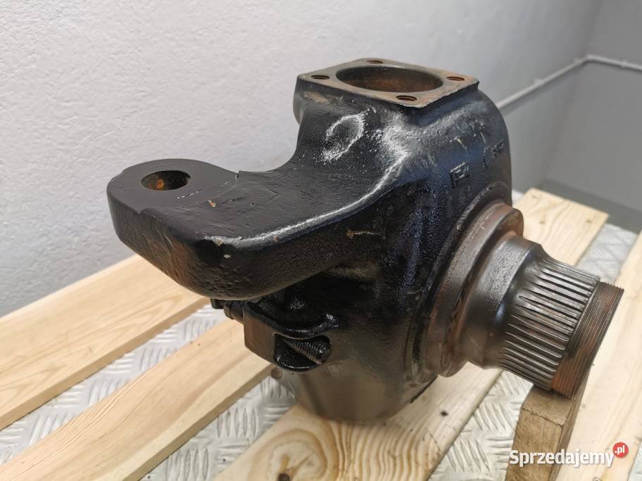 Zwrotnica CAT TH 330 Lewa tylna Wilkowo sprzedam