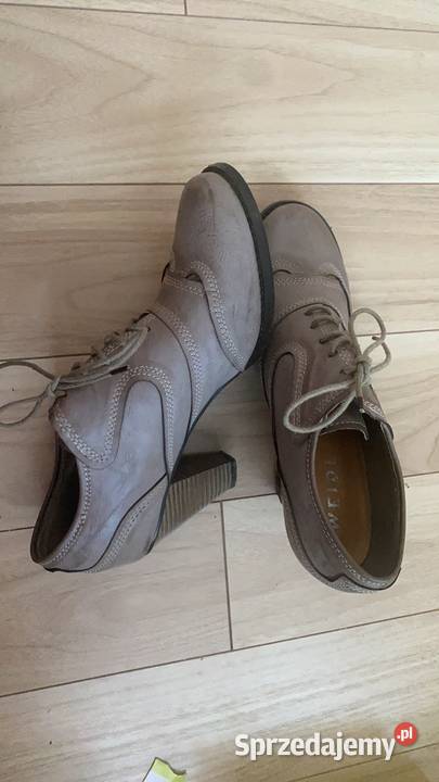 Buty na szerokim obcasie jasnoszarobrązowe 41 łódzkie Przedbórz
