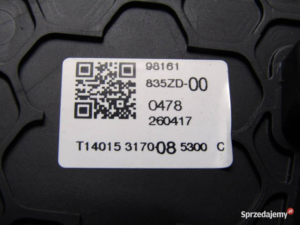 KRATKA NAWIEWU ŚRODKOWA CITROEN C3 III