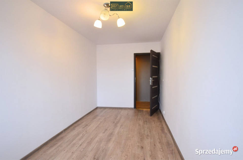 sprzedaży mieszkania 54m2 3pokojowe Wałbrzych