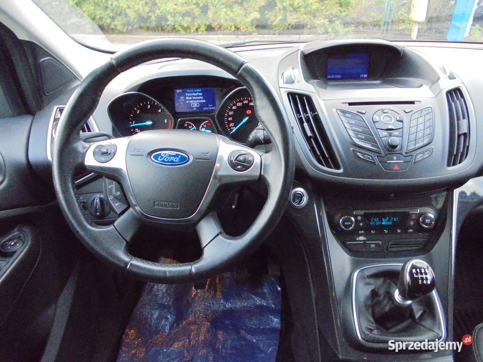 FORD KUGA TITANIUM 4x4 20 TDCI 140 2014r kurtyny powietrzne Bydgoszcz