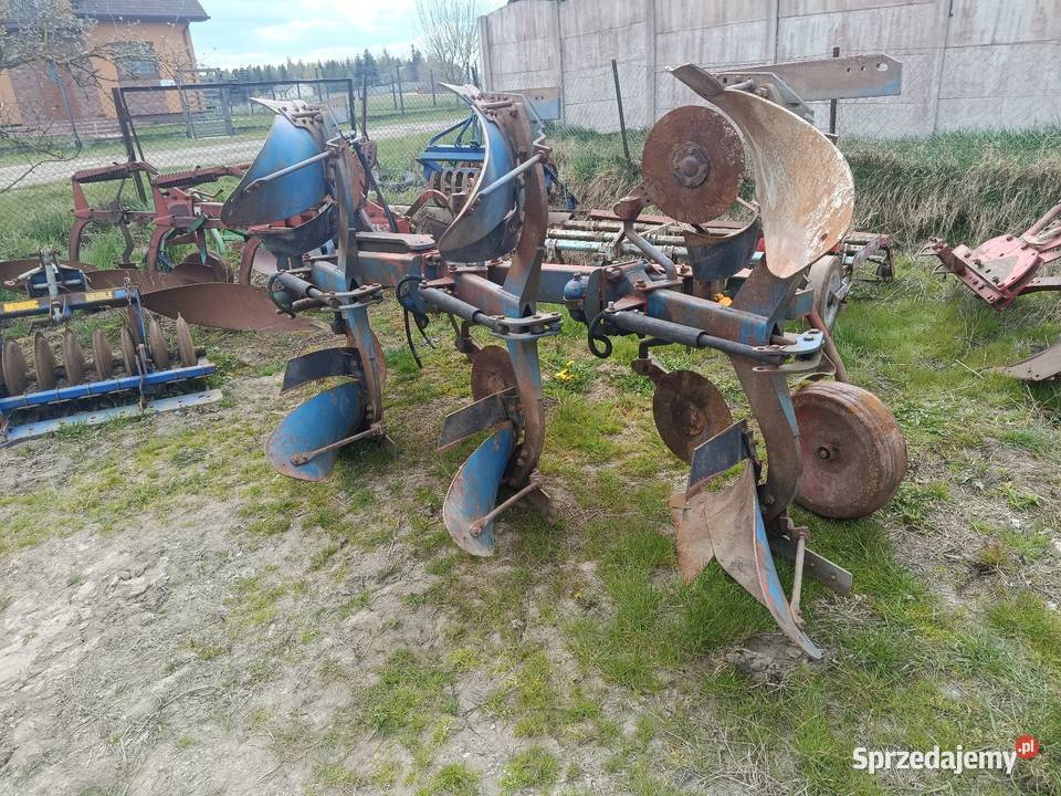 Pług 3 skibowy obrotowy overum agrolux Fiskars pomorskie
