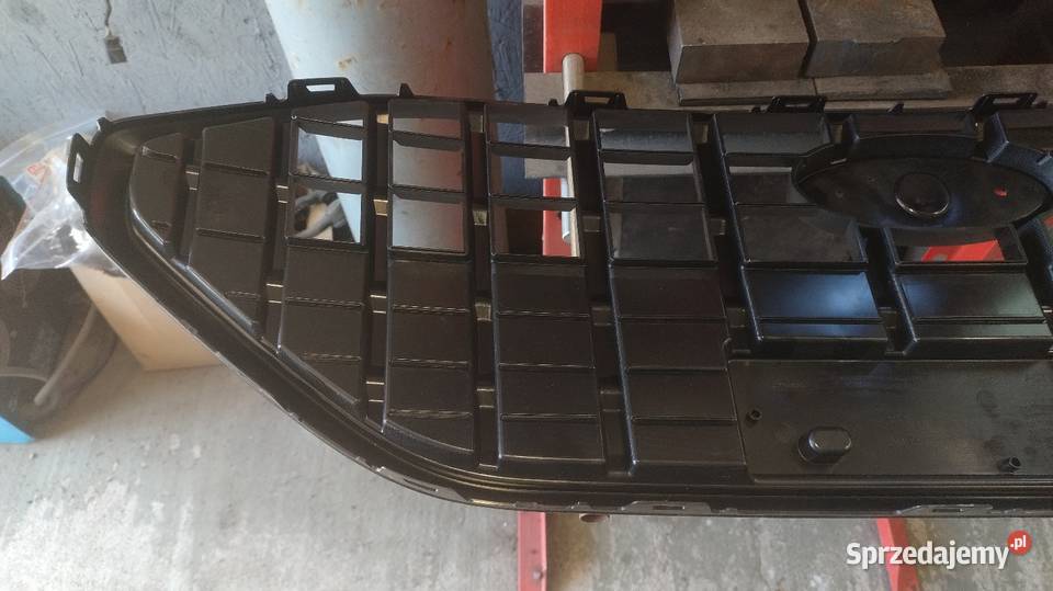 Grill Ford Fiesta MK8 Activa osobowe śląskie