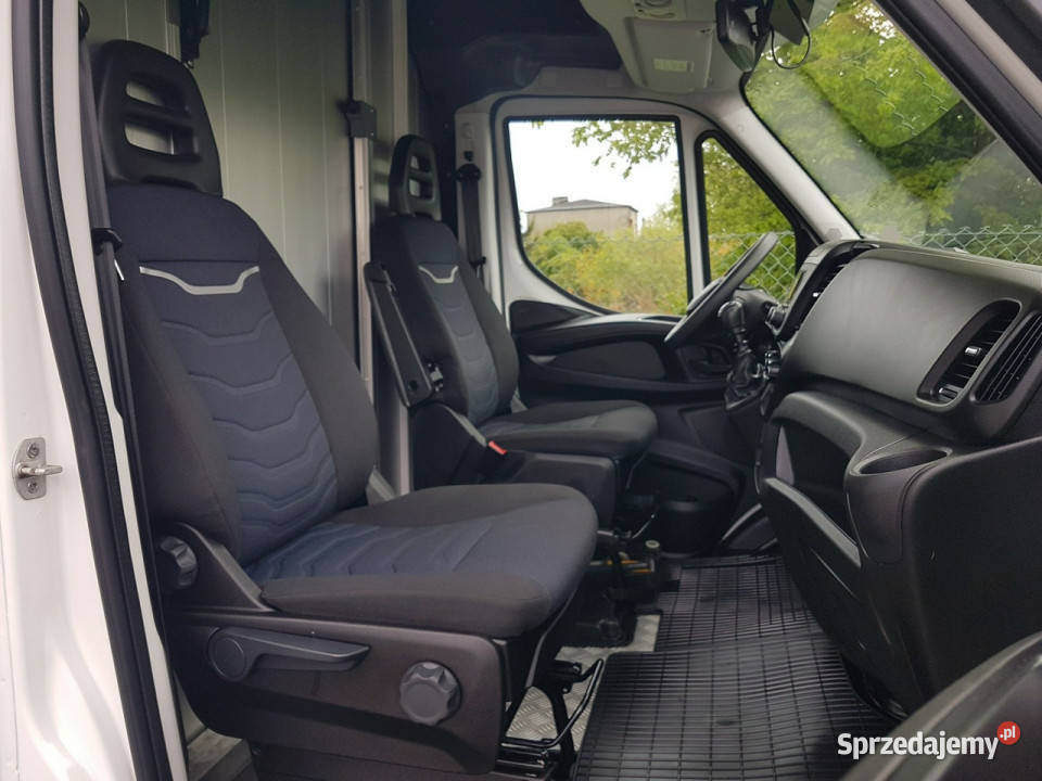 Iveco Daily KONTENER NISKOPODŁOGOWY 443x223x242 serwisowany w ASO Poręba