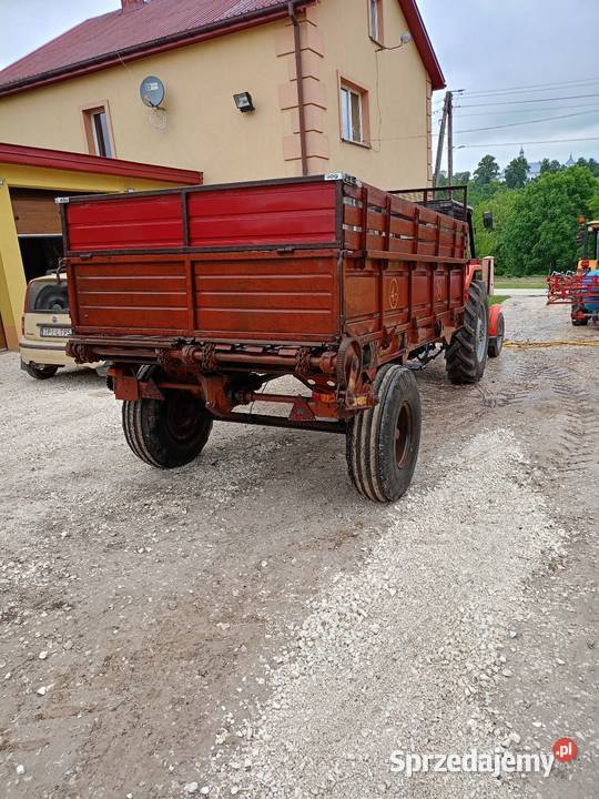 Rozrzutnik ruski 45t przyczepa Rozrzutniki obornika