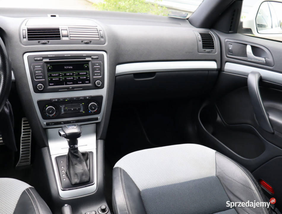 Skoda Octavia RS 20 TSI czujnik parkowania Piaseczno