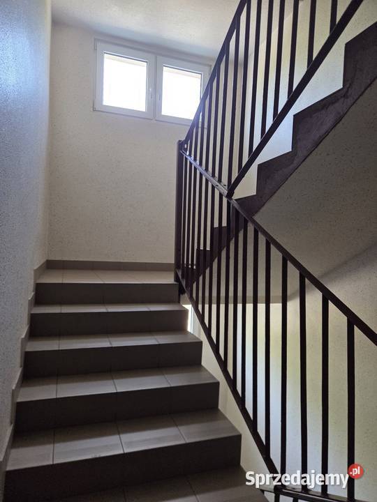 2 pokoje z balkonem i osobną kuchnią Grójec