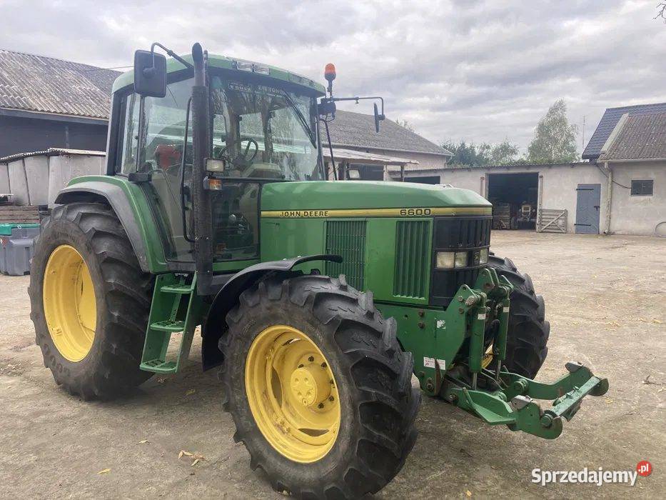 John Deere 6600