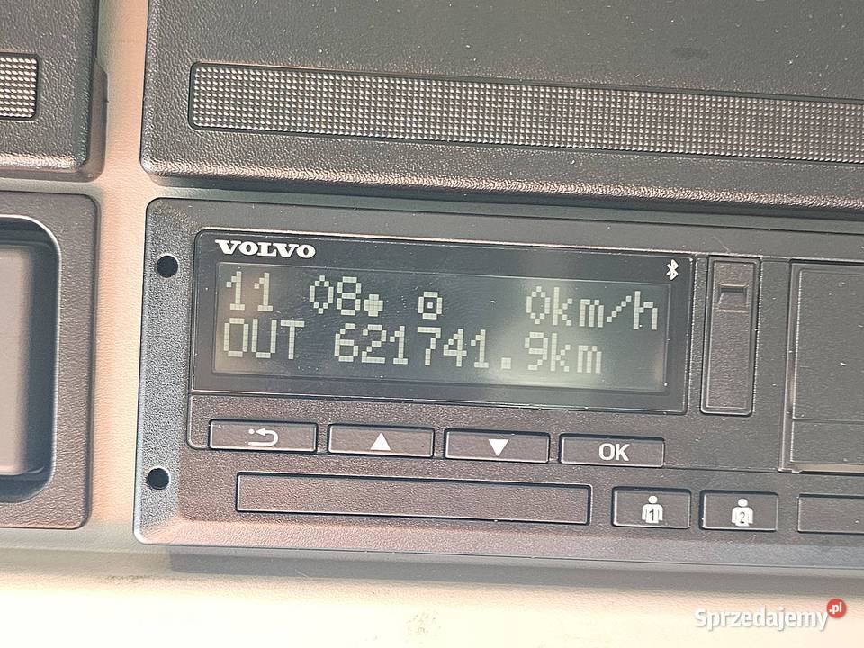 Volvo FE 28018 2T LIFT BOX 552 M kontener 4x2
