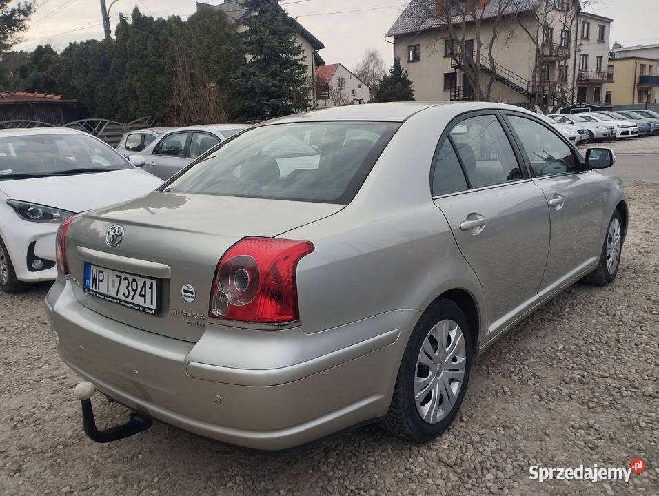 Toyota Avensis 20D4D 126 Navi Hak Długie Opłaty Avensis Warszawa