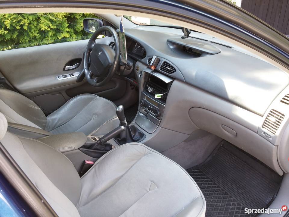 Renault Laguna II kombi 16 benzyna 2001 skórzana tapicerka Dobroń