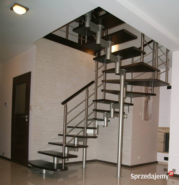 Schody metalowe CORA model Mix 250 vertical U180 wielkopolskie Kościan