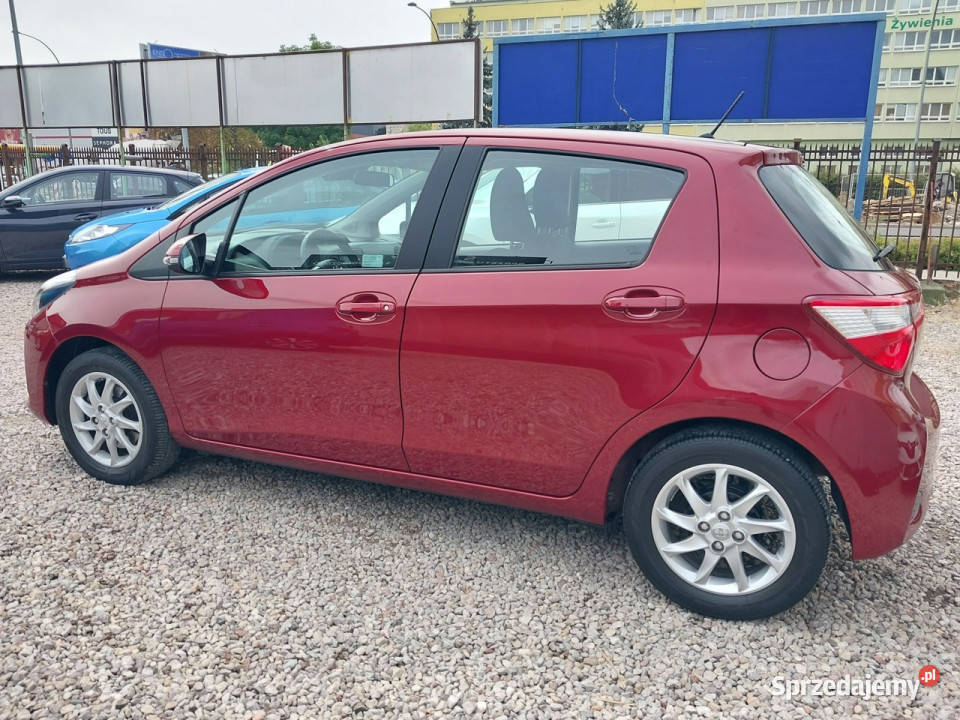 Toyota Yaris 15 benz SALON pierwszy wł 100 ESP