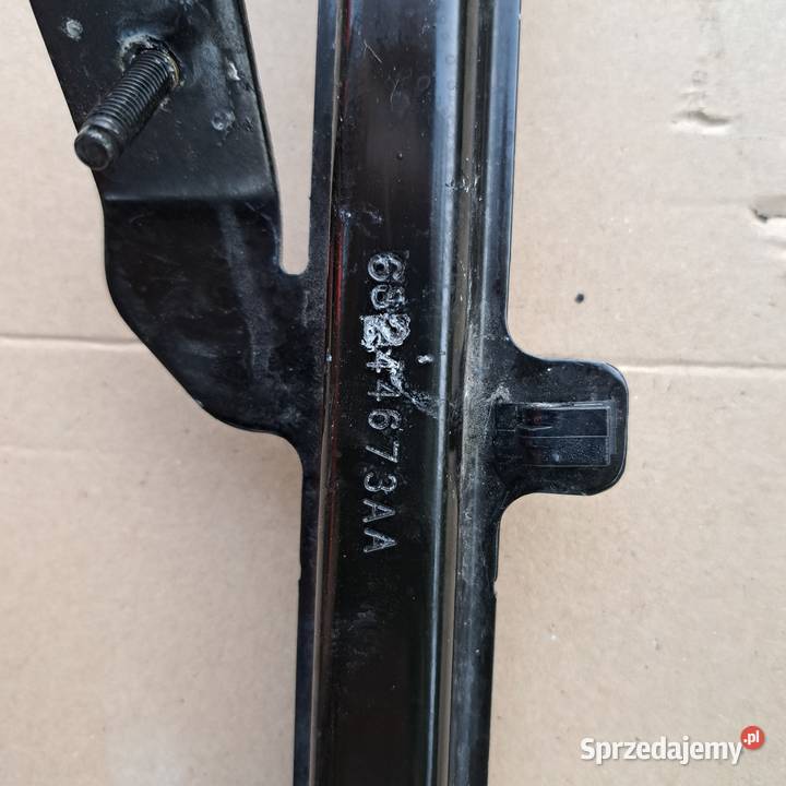 Szyny mocujace pas przedni Jeep Compass Rok produkcji 2019 Leszno