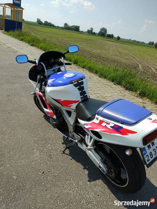 HONDA CBR 900 RR Fireblade Wyjątkowa SC28 łańcuch