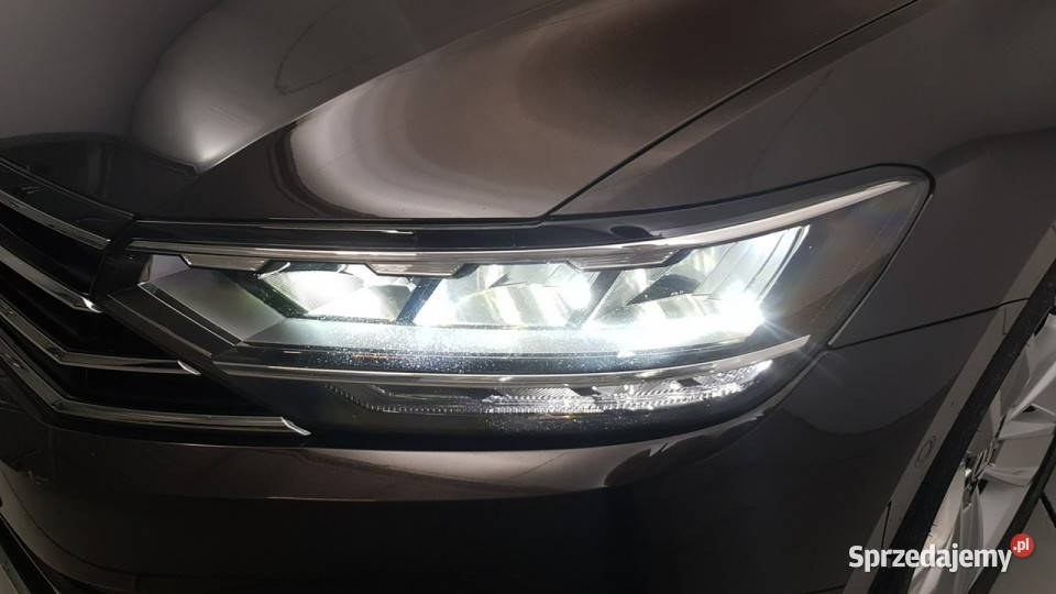 Volkswagen Passat 20 TDI EVO Elegance Z serwisowany w ASO sprzedam