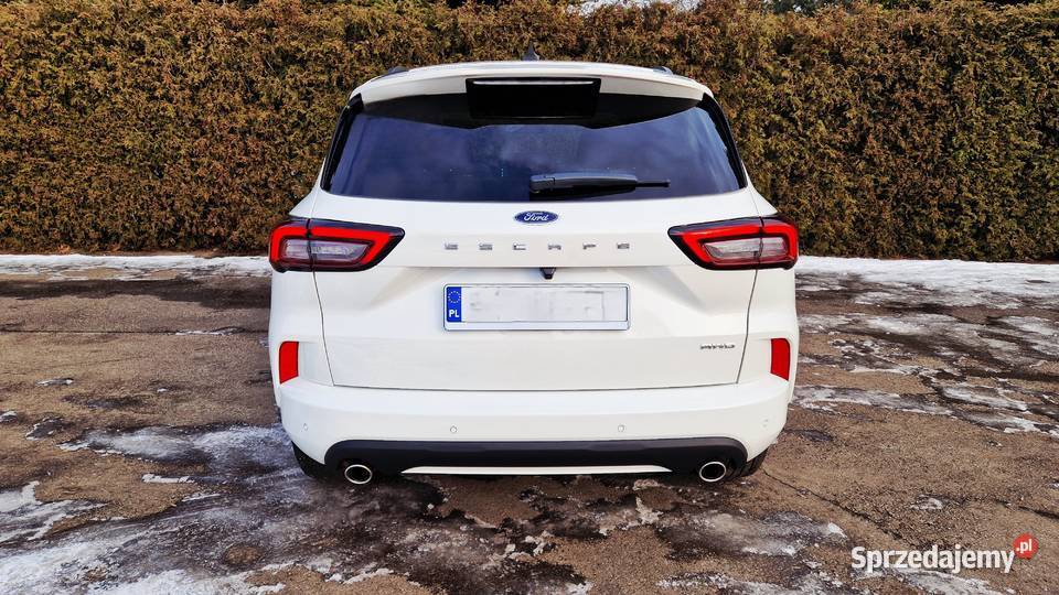 Ford Kuga 20 benzyna 252 automat 4x4 STline benzyna Kuga