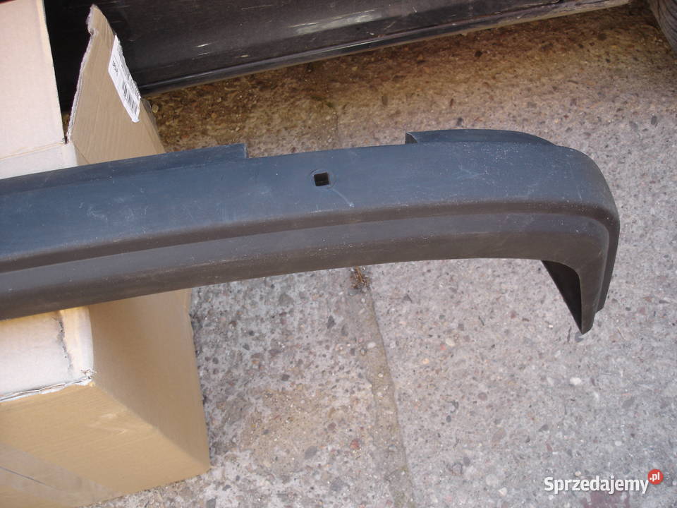 Fiat 126p oryginalny zderzak tylny p4 st nitron