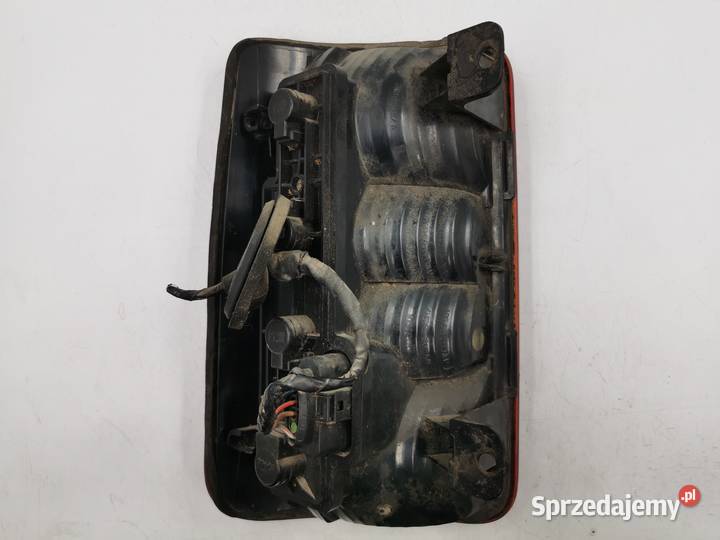Lampa Prawy Tył Tylna Prawa VW Caddy III osobowe mazowieckie Wyszków