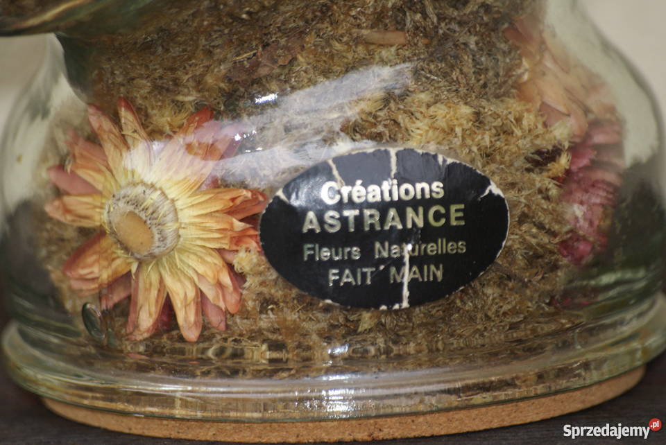 Szklana głowa kwiatowa kompozycja