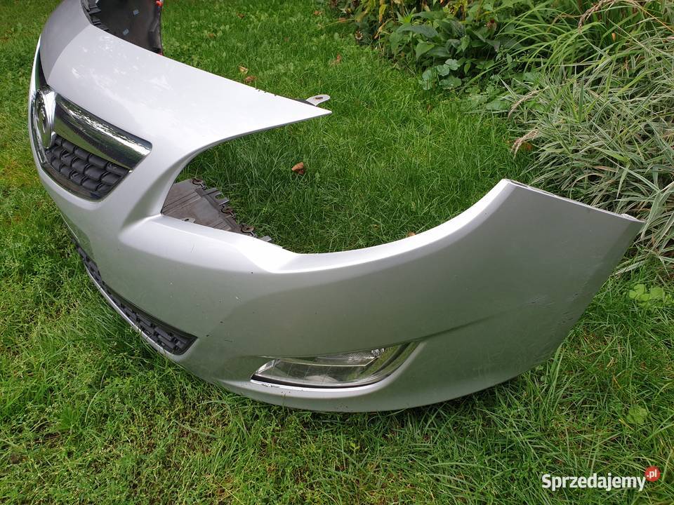 Zderzak przedni przód Opel Astra J IV srebrny Iłża