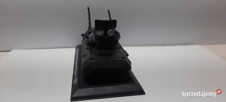 model Flugabwehrkanonenpanzet Gepard1999 1x72 Warszawa sprzedam
