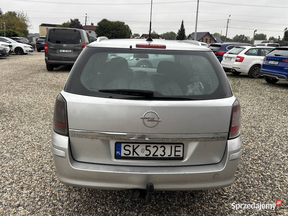 Opel Astra Paniówki