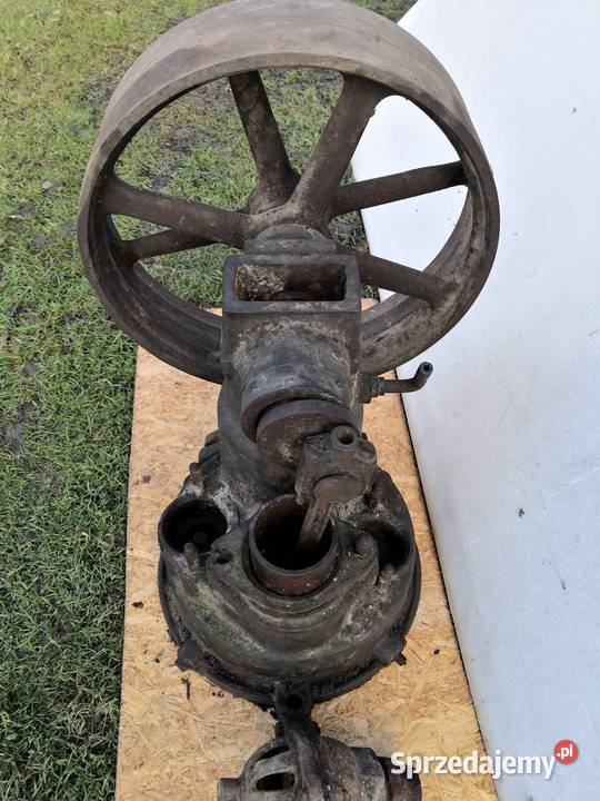 Stara Pompa Wodna Zabytek Antyk podkarpackie