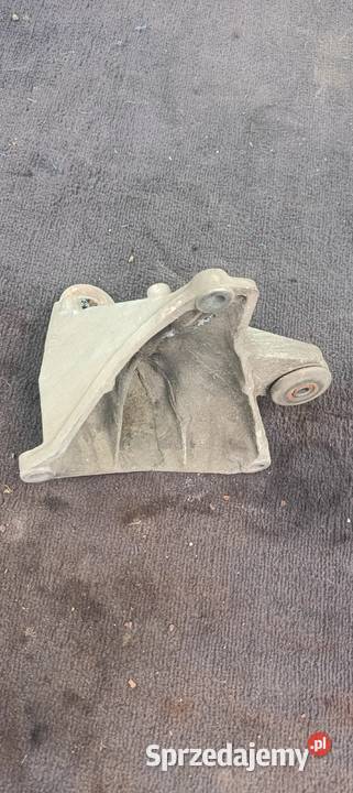 Łapa Mocująca Skrzynie 8D0 399 114 S Audi A4 B5 Myszków
