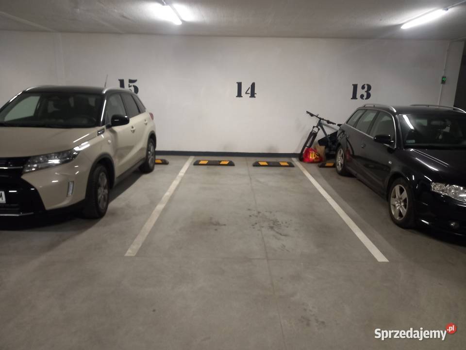 Wynajmę miejsce parkingowe 15 m 200 Plenerowa13 Garaże i miejsca postojowe podkarpackie Rzeszów sprzedam