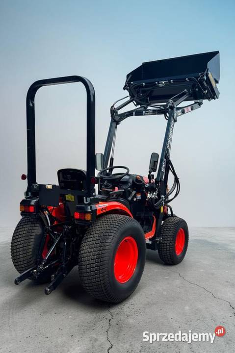 Hinomoto HM3025 25hp 4x4SPECIAL edition TURF Biskupice