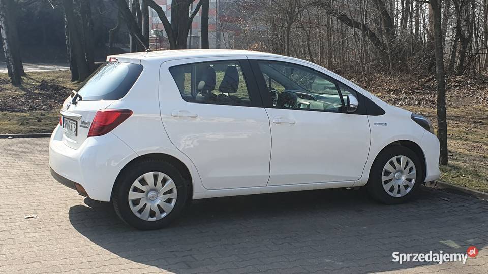 Yaris hybryda 2014r FL ABS