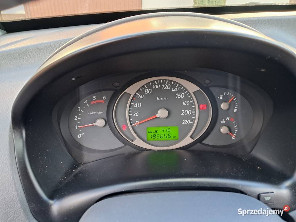Hyundai Tucson 20 CRDI fajny stanbezwypadkowy przyciemniane szyby Wojkowice Kościelne