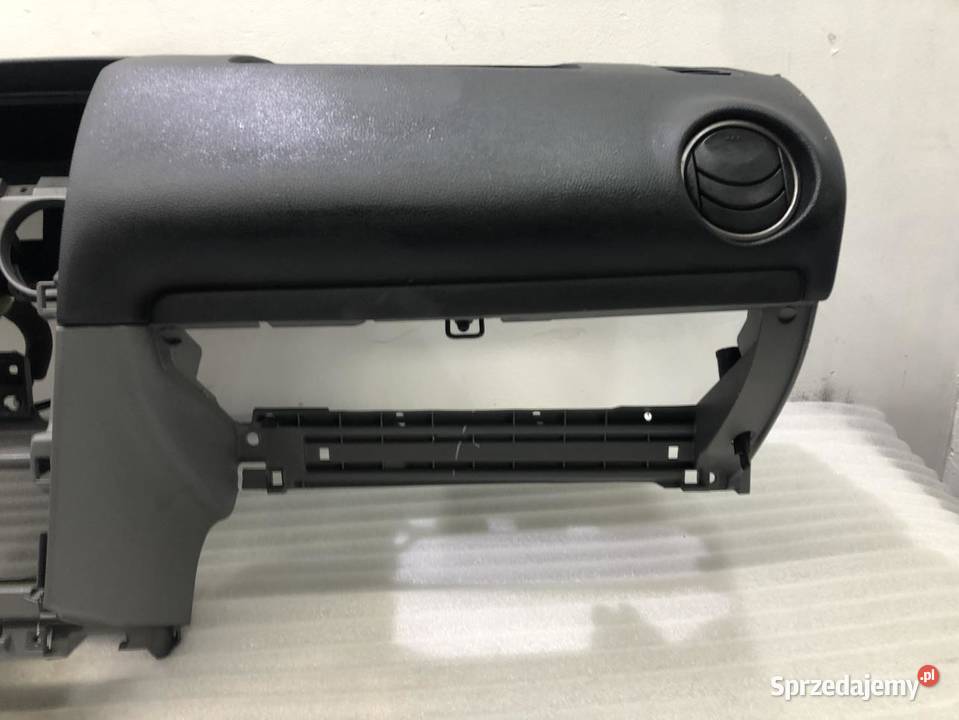 KONSOLA DESKA ROZDZIELCZA MAZDA 6 GY GG 0207