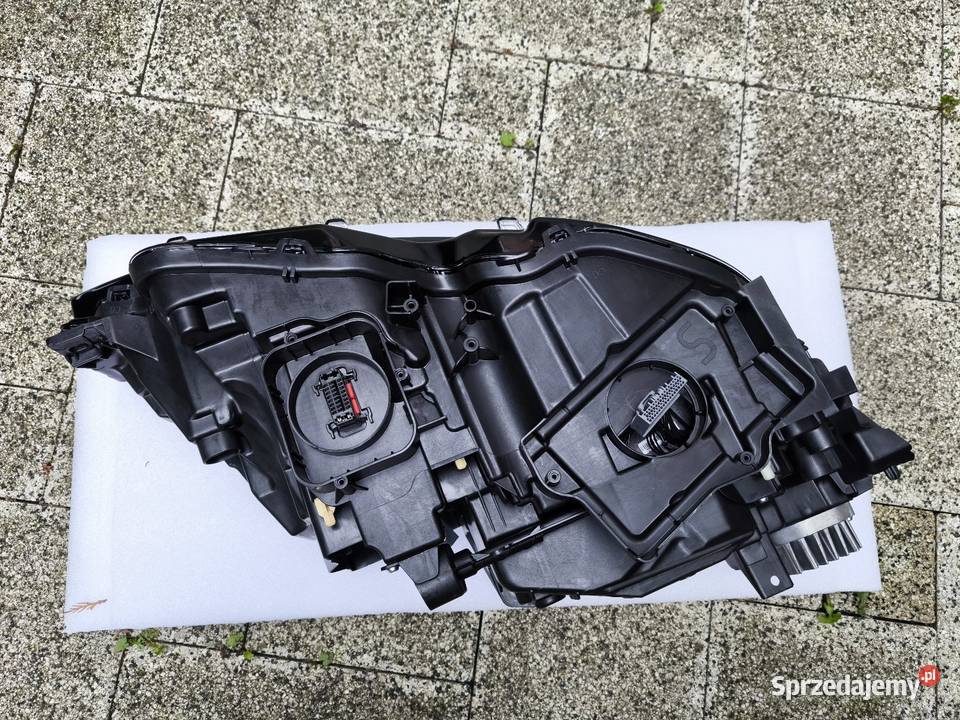 Volvo S90 reflektory Full LED Active High Beam osobowe