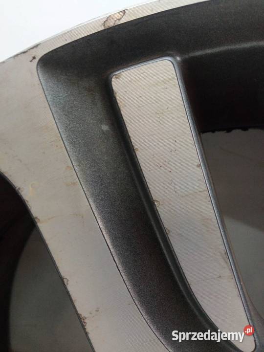 FELGA ALUMINIOWA R18 5X108 ET55 OC62MM 75JX18H2