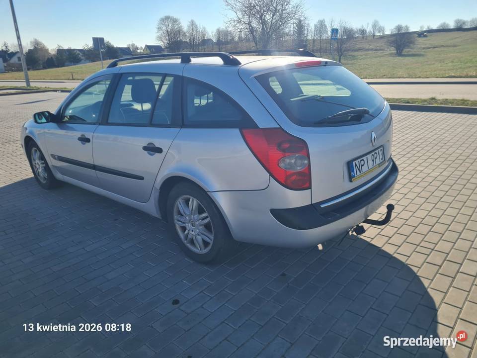 LAGUNA z gazem i hakiem 2005r Grajewo