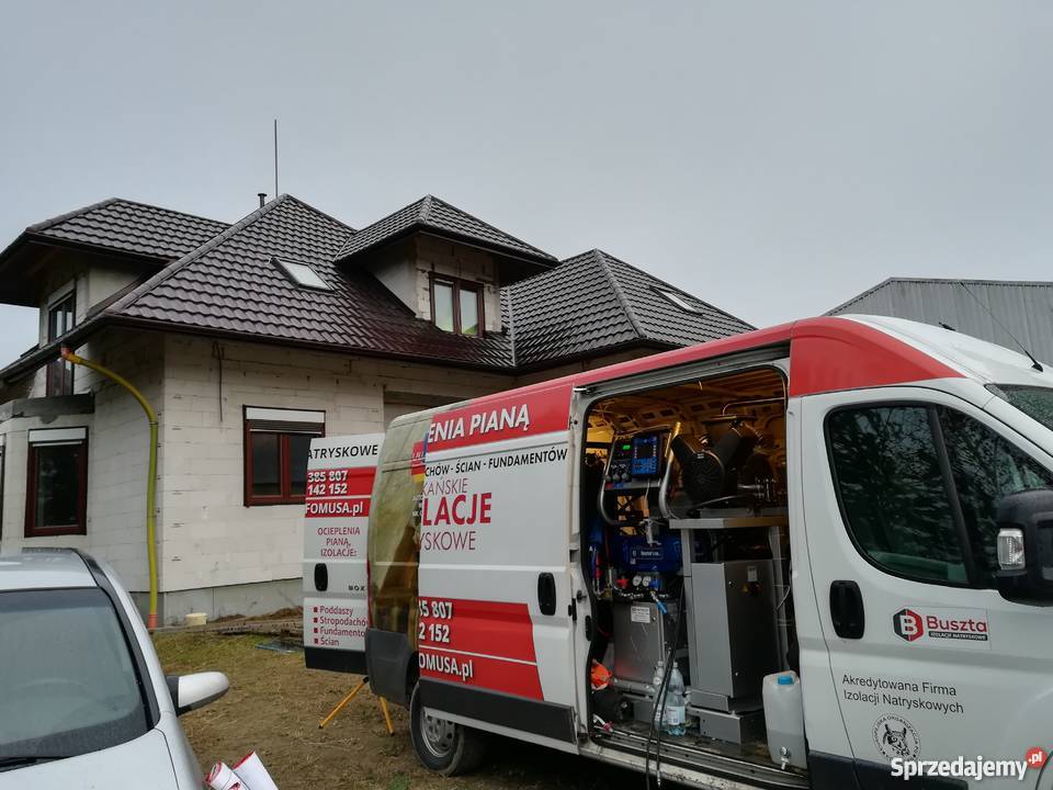 Ocieplanie poddaszy piana Przemyśl